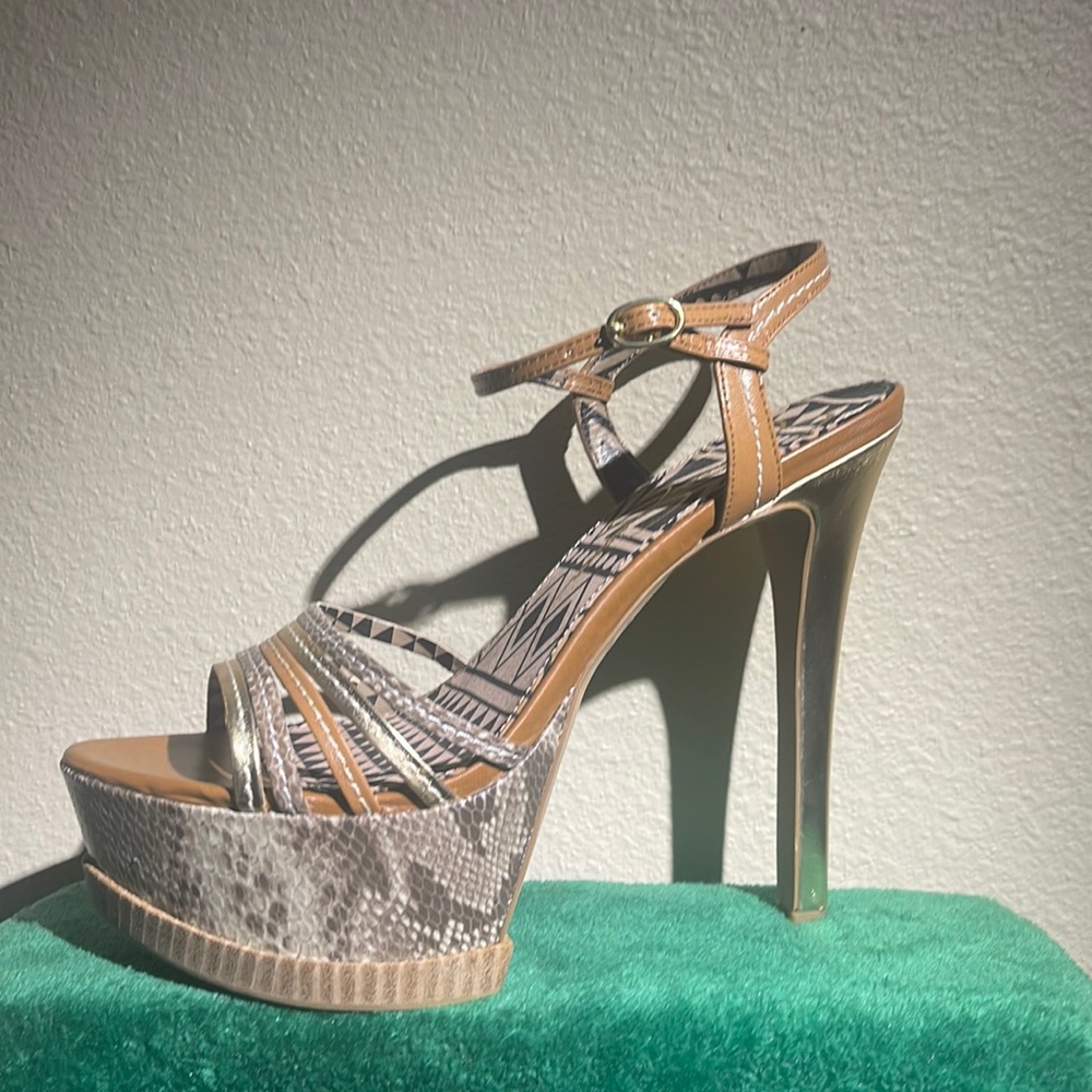 JESSICA SIMPSON - SKYE